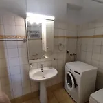 οικογένειακο με θέα 2